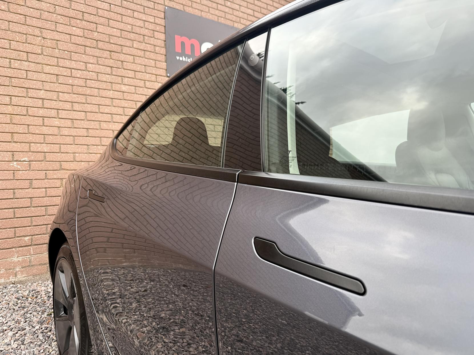 Tesla Model 3 (Dual Motor) Long Range Saloon 4dr Electric Auto 4WDE (346 ps)