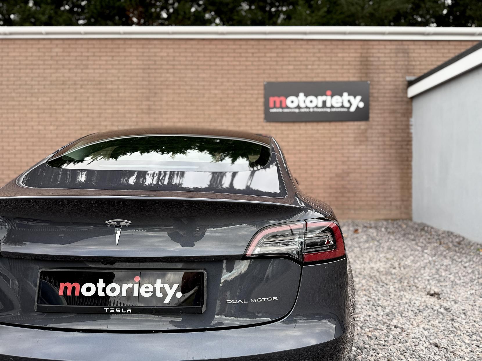 Tesla Model 3 (Dual Motor) Long Range Saloon 4dr Electric Auto 4WDE (346 ps)