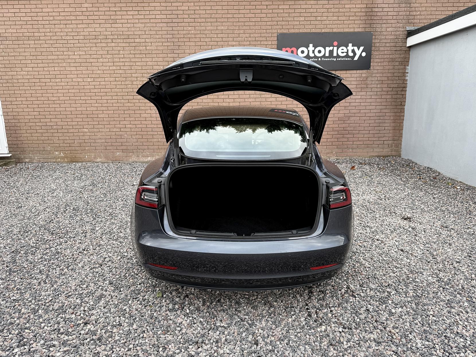 Tesla Model 3 (Dual Motor) Long Range Saloon 4dr Electric Auto 4WDE (346 ps)
