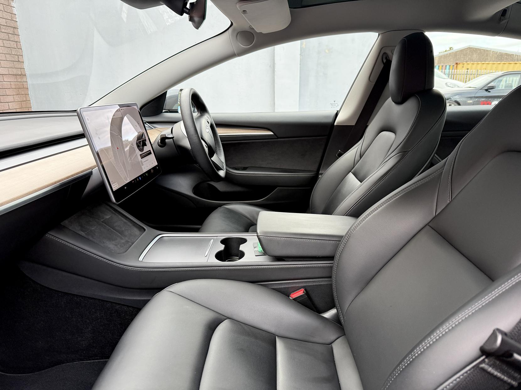 Tesla Model 3 (Dual Motor) Long Range Saloon 4dr Electric Auto 4WDE (346 ps)