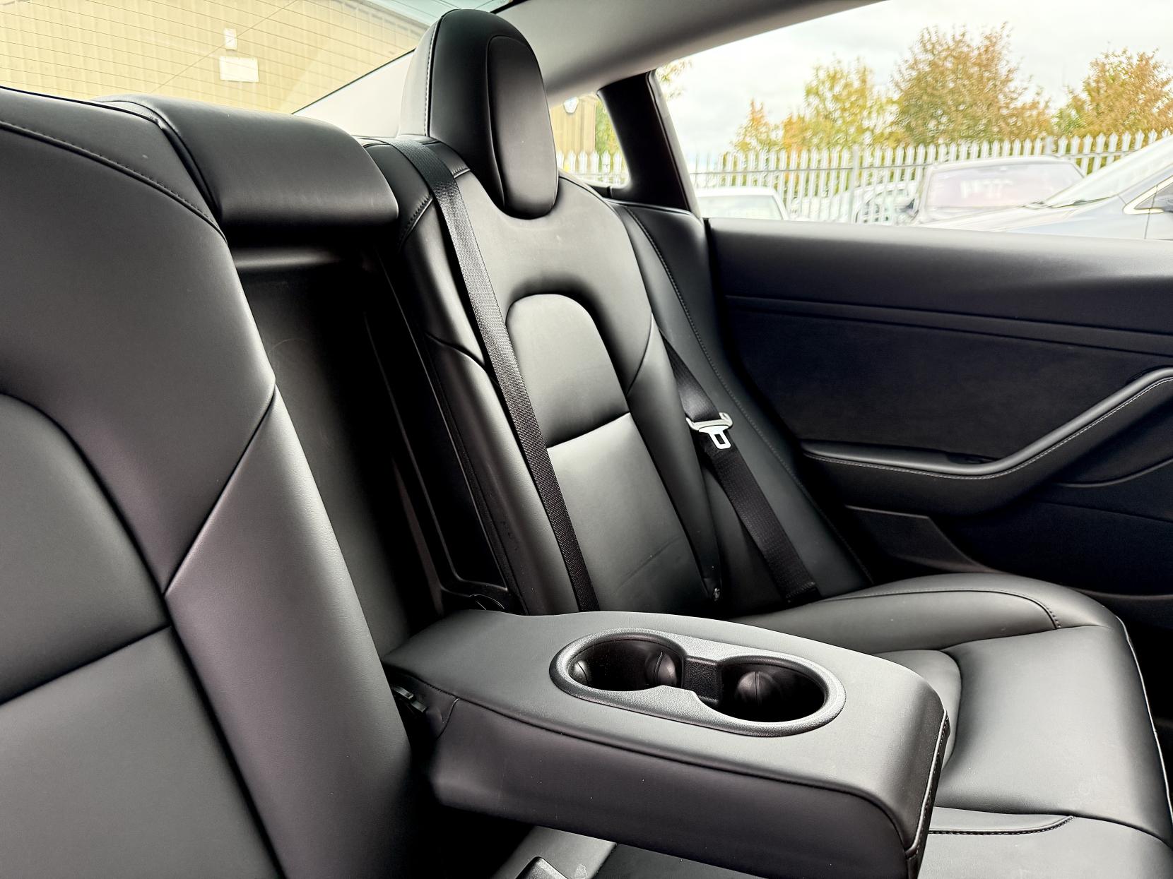 Tesla Model 3 (Dual Motor) Long Range Saloon 4dr Electric Auto 4WDE (346 ps)
