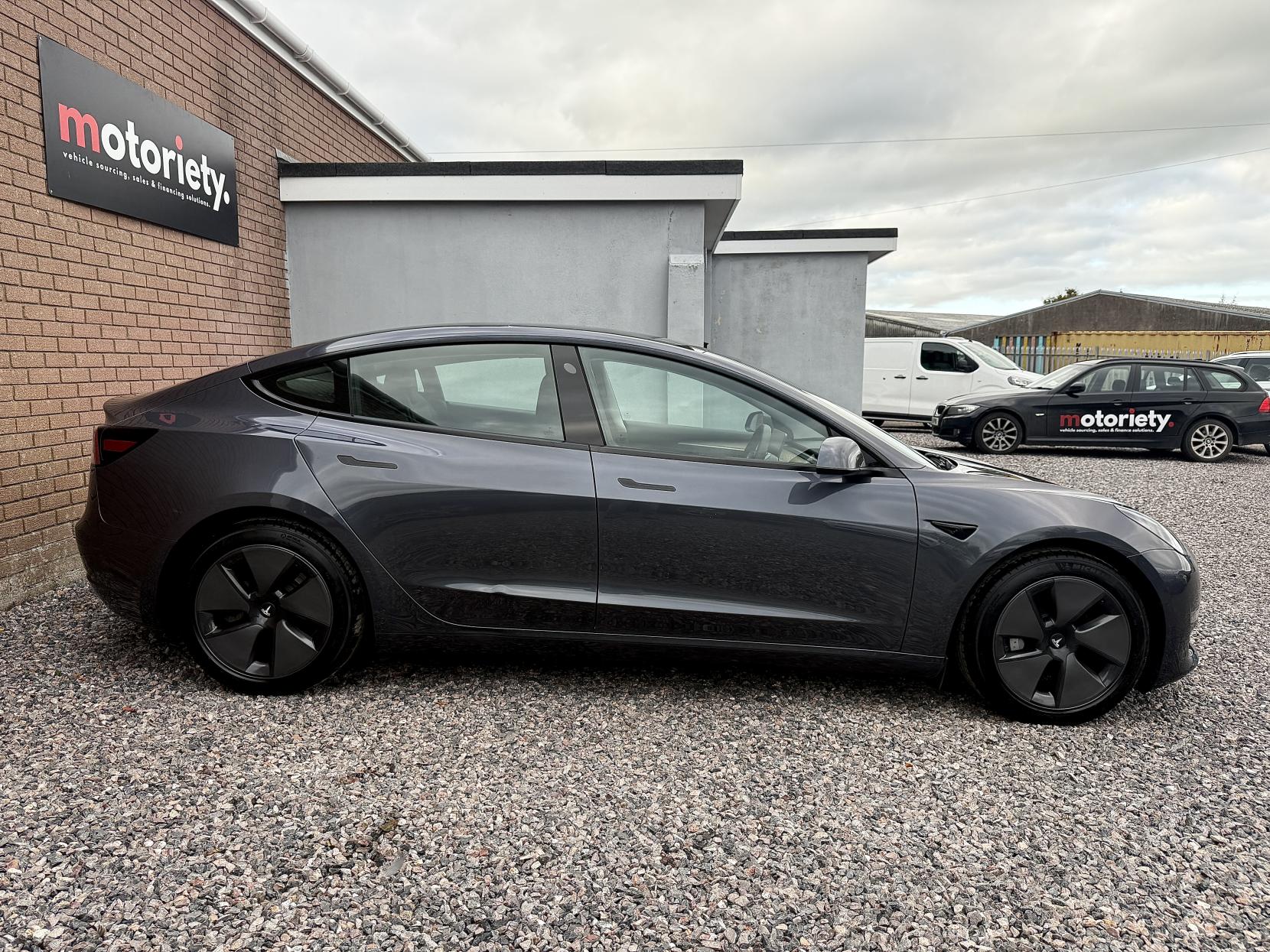 Tesla Model 3 (Dual Motor) Long Range Saloon 4dr Electric Auto 4WDE (346 ps)