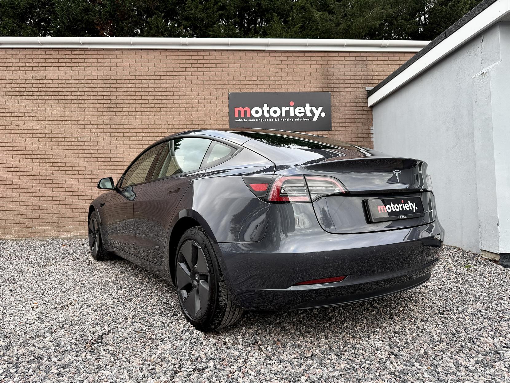 Tesla Model 3 (Dual Motor) Long Range Saloon 4dr Electric Auto 4WDE (346 ps)
