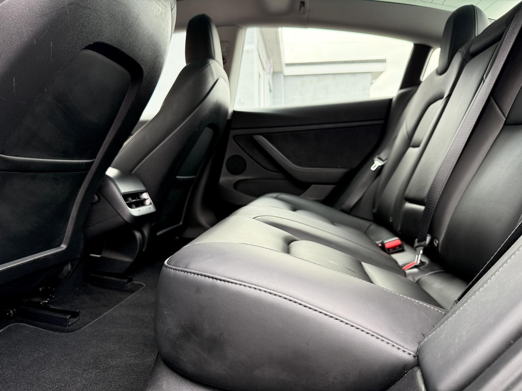 Tesla Model 3 (Dual Motor) Long Range Saloon 4dr Electric Auto 4WDE (346 ps)