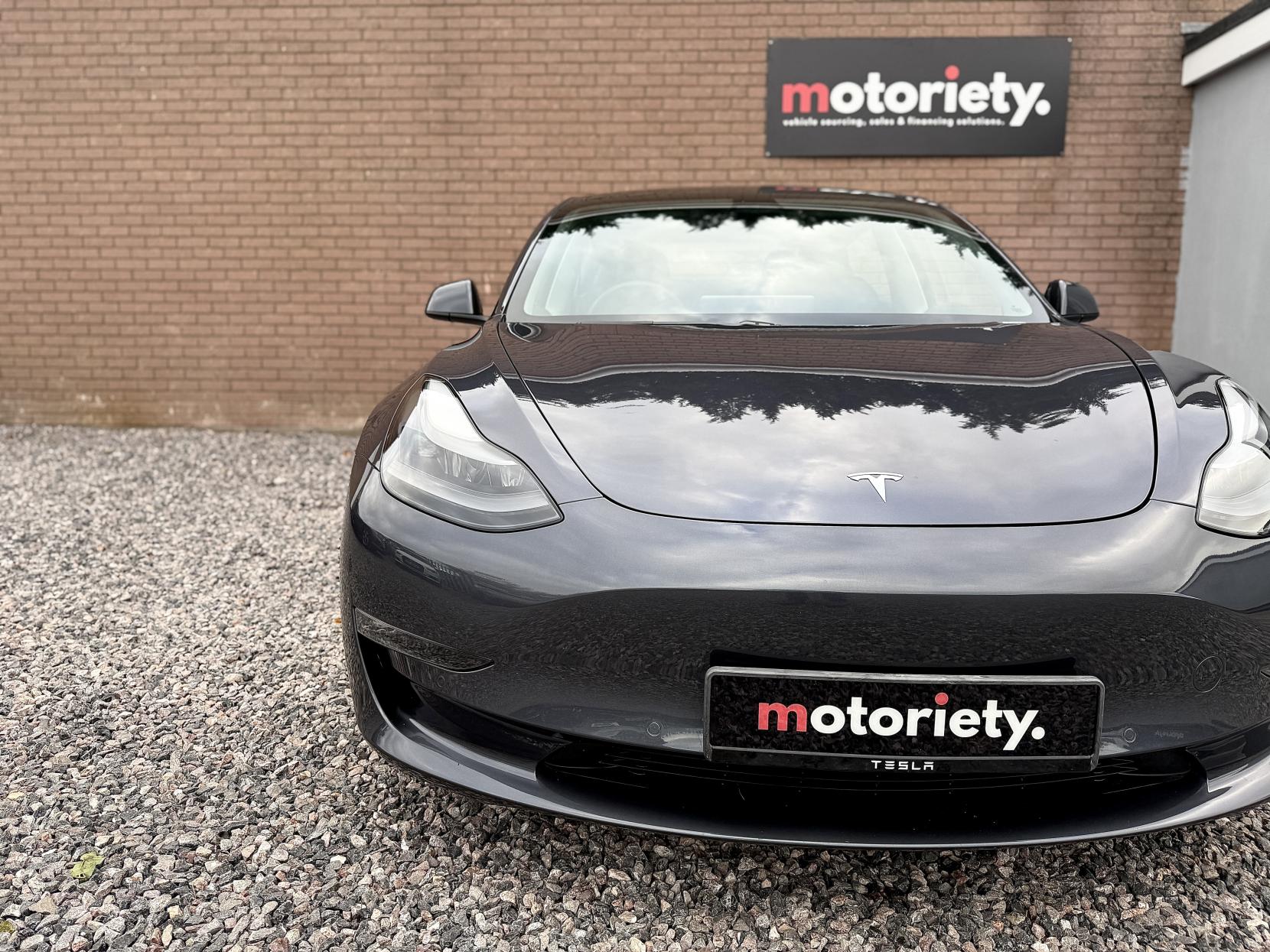 Tesla Model 3 (Dual Motor) Long Range Saloon 4dr Electric Auto 4WDE (346 ps)