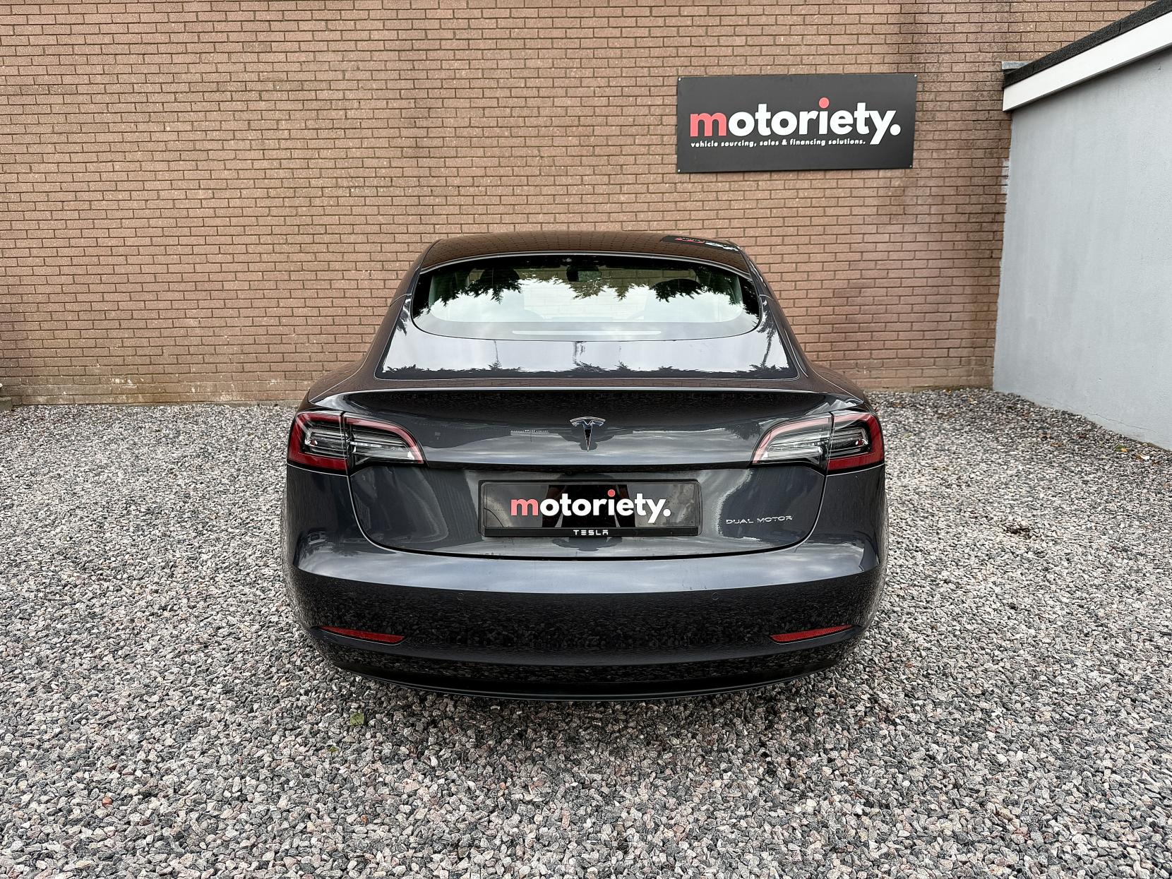 Tesla Model 3 (Dual Motor) Long Range Saloon 4dr Electric Auto 4WDE (346 ps)
