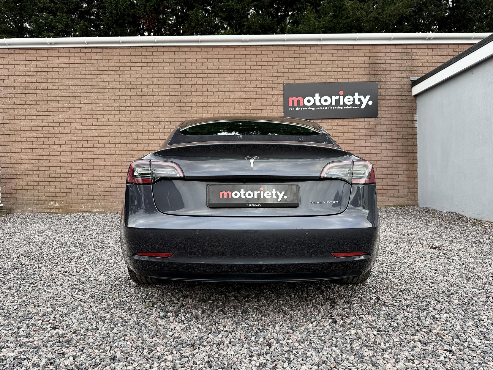 Tesla Model 3 (Dual Motor) Long Range Saloon 4dr Electric Auto 4WDE (346 ps)