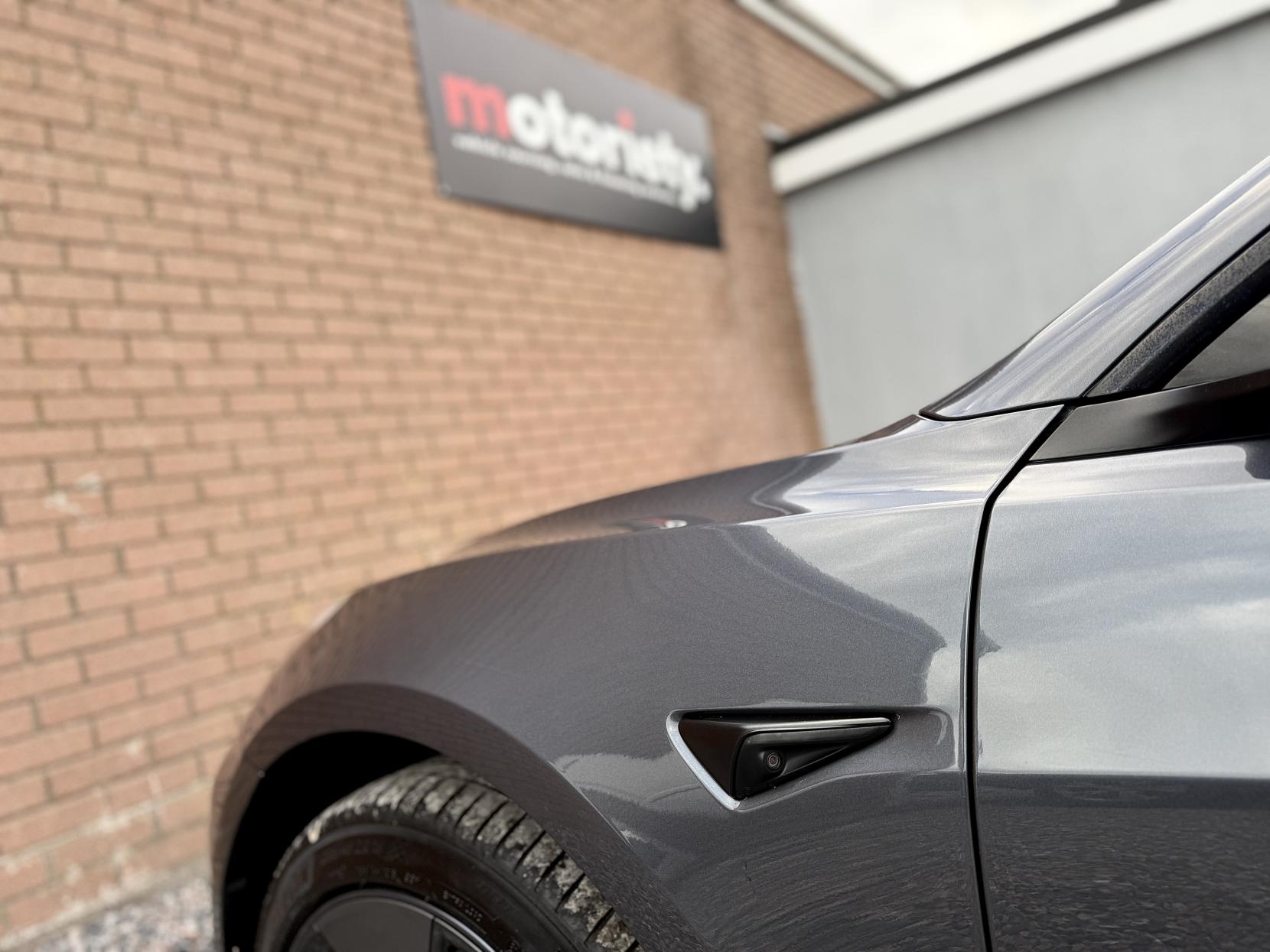 Tesla Model 3 (Dual Motor) Long Range Saloon 4dr Electric Auto 4WDE (346 ps)