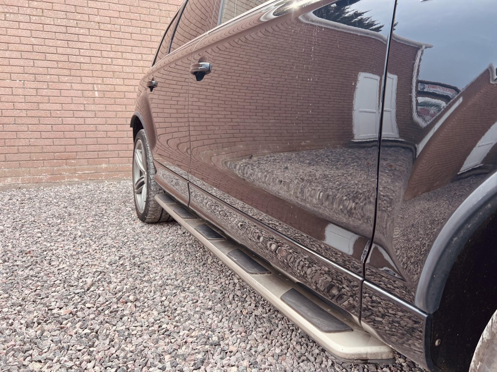Audi Q7 3.0 TDI V6 S line SUV 5dr Diesel Tiptronic quattro Euro 5 (s/s) (245 ps)