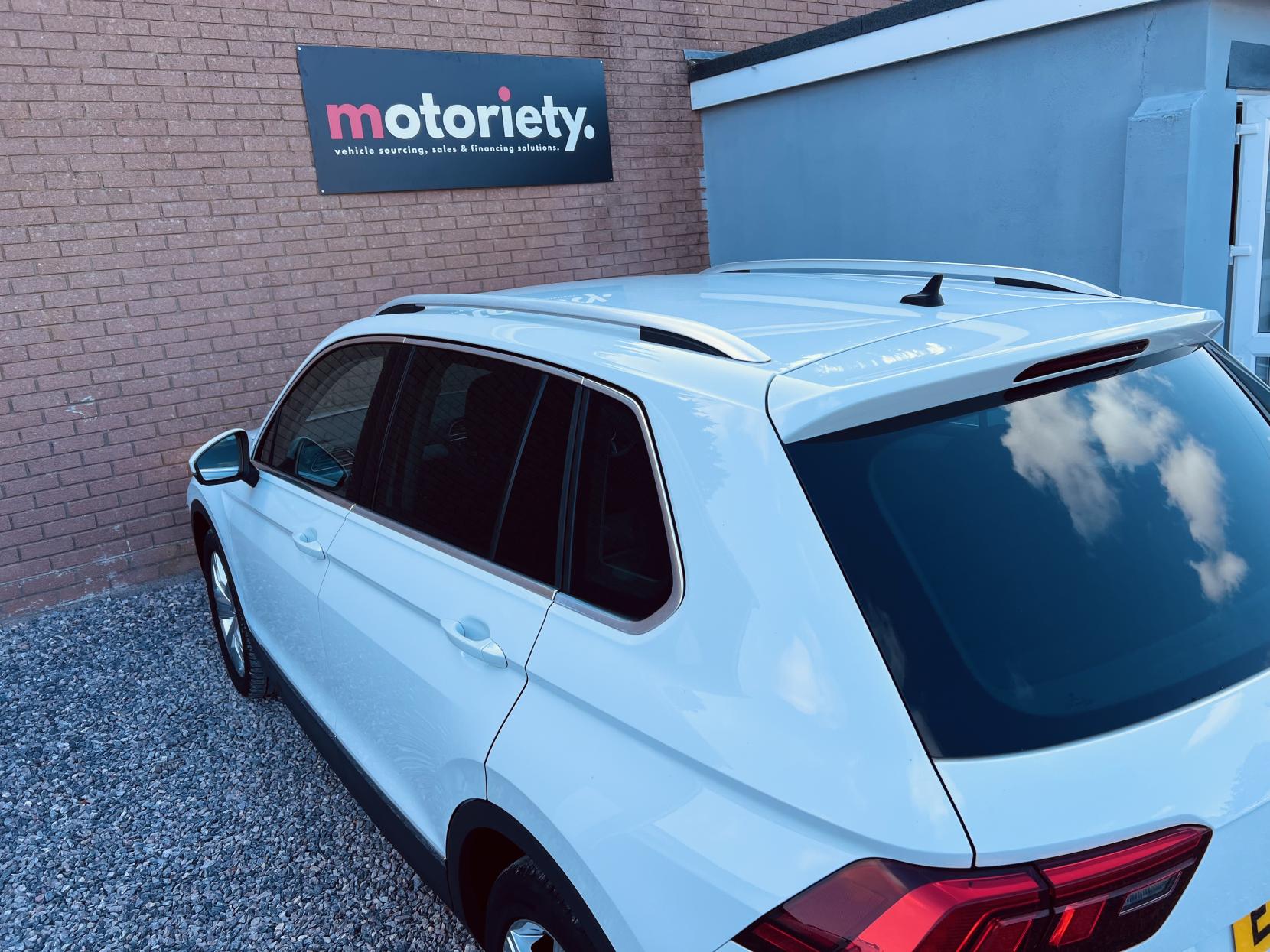 Volkswagen Tiguan 2.0 TDI Match SUV 5dr Diesel DSG Euro 6 (s/s) (150 ps)