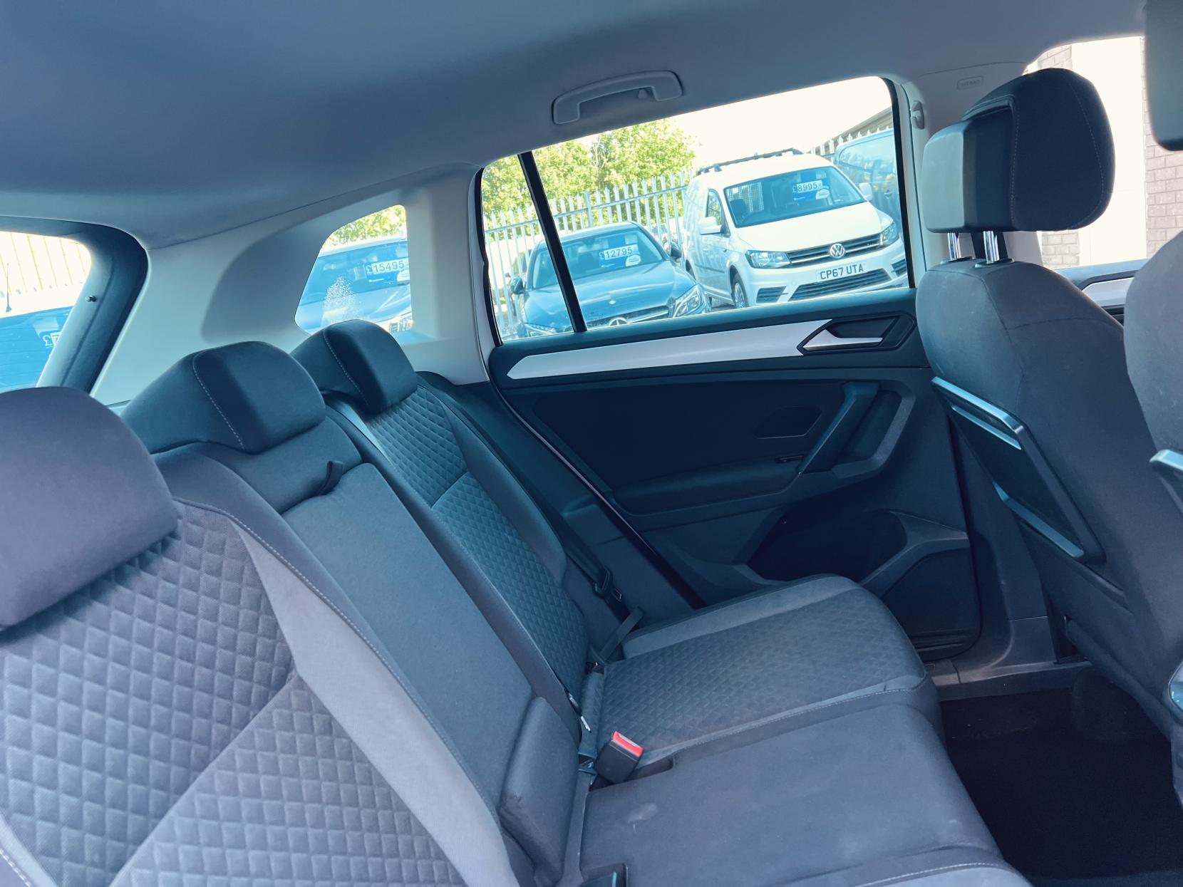 Volkswagen Tiguan 2.0 TDI Match SUV 5dr Diesel DSG Euro 6 (s/s) (150 ps)