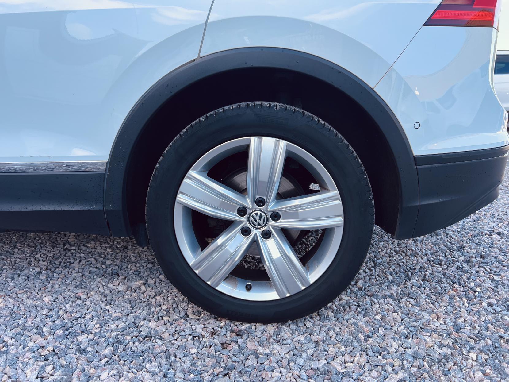 Volkswagen Tiguan 2.0 TDI Match SUV 5dr Diesel DSG Euro 6 (s/s) (150 ps)