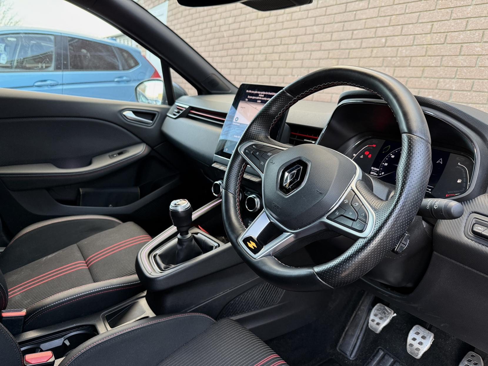 Renault Clio 1.0 TCe RS Line Hatchback 5dr Petrol Manual Euro 6 (s/s) (90 ps)