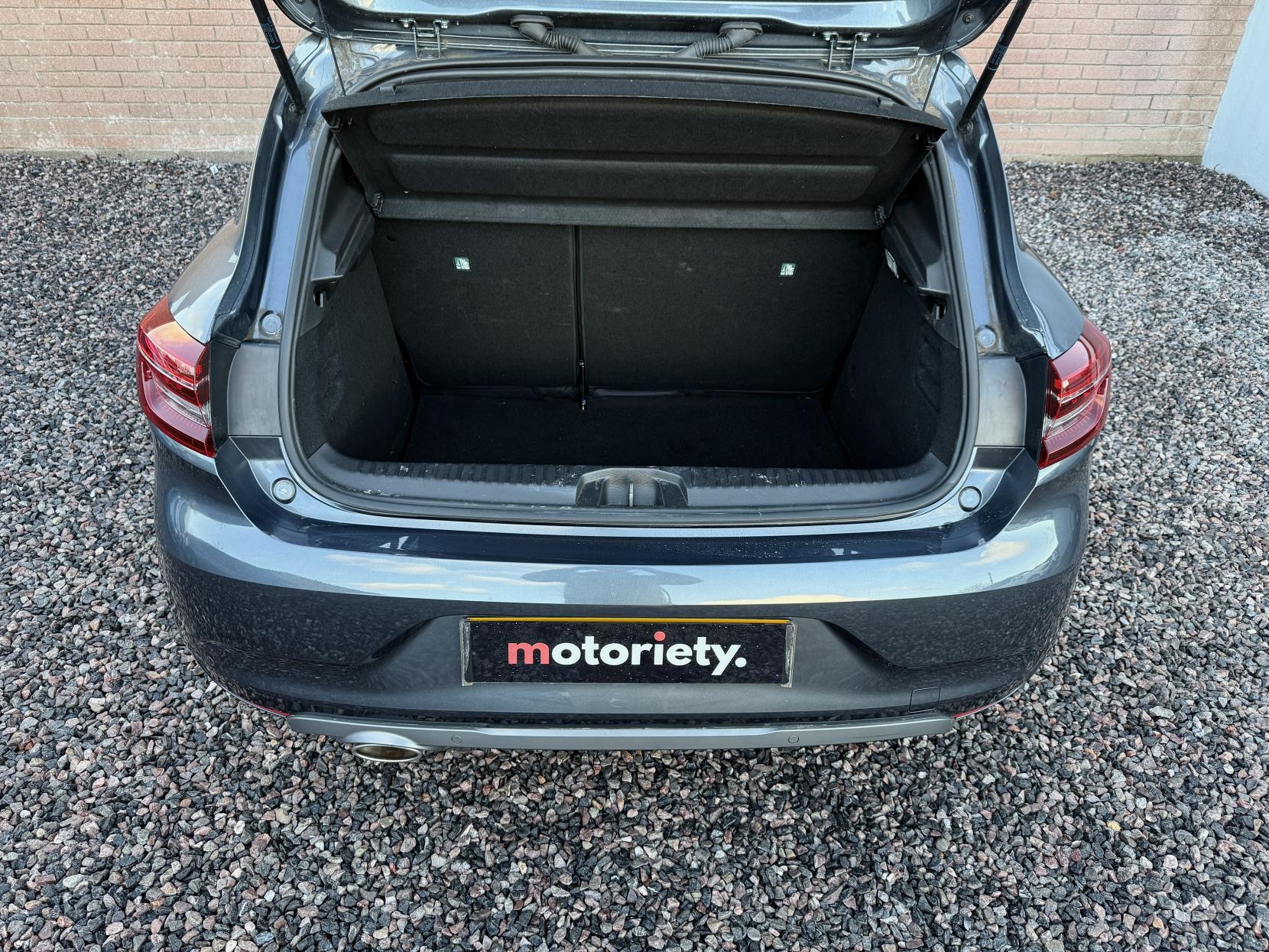 Renault Clio 1.0 TCe RS Line Hatchback 5dr Petrol Manual Euro 6 (s/s) (90 ps)