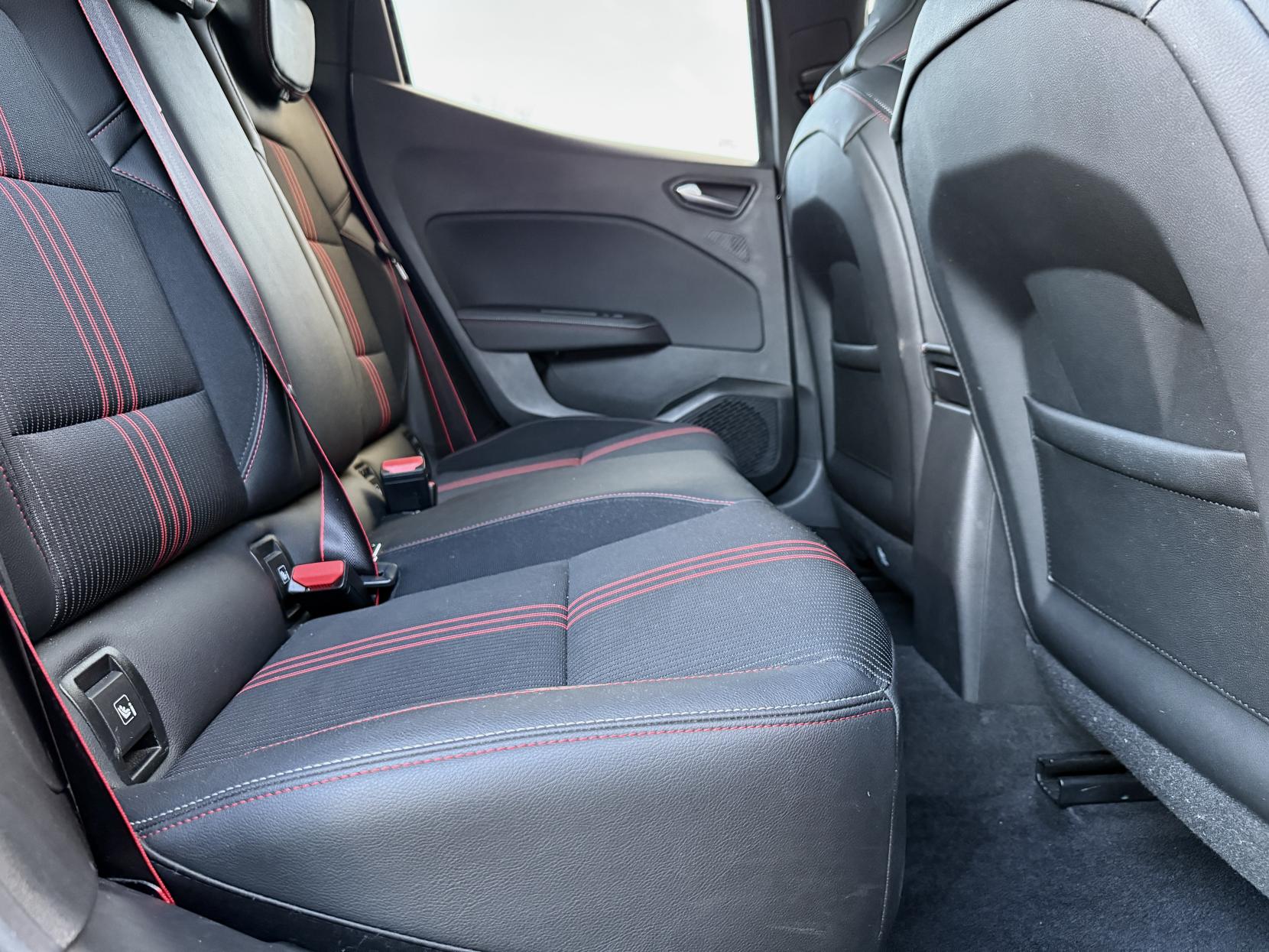 Renault Clio 1.0 TCe RS Line Hatchback 5dr Petrol Manual Euro 6 (s/s) (90 ps)