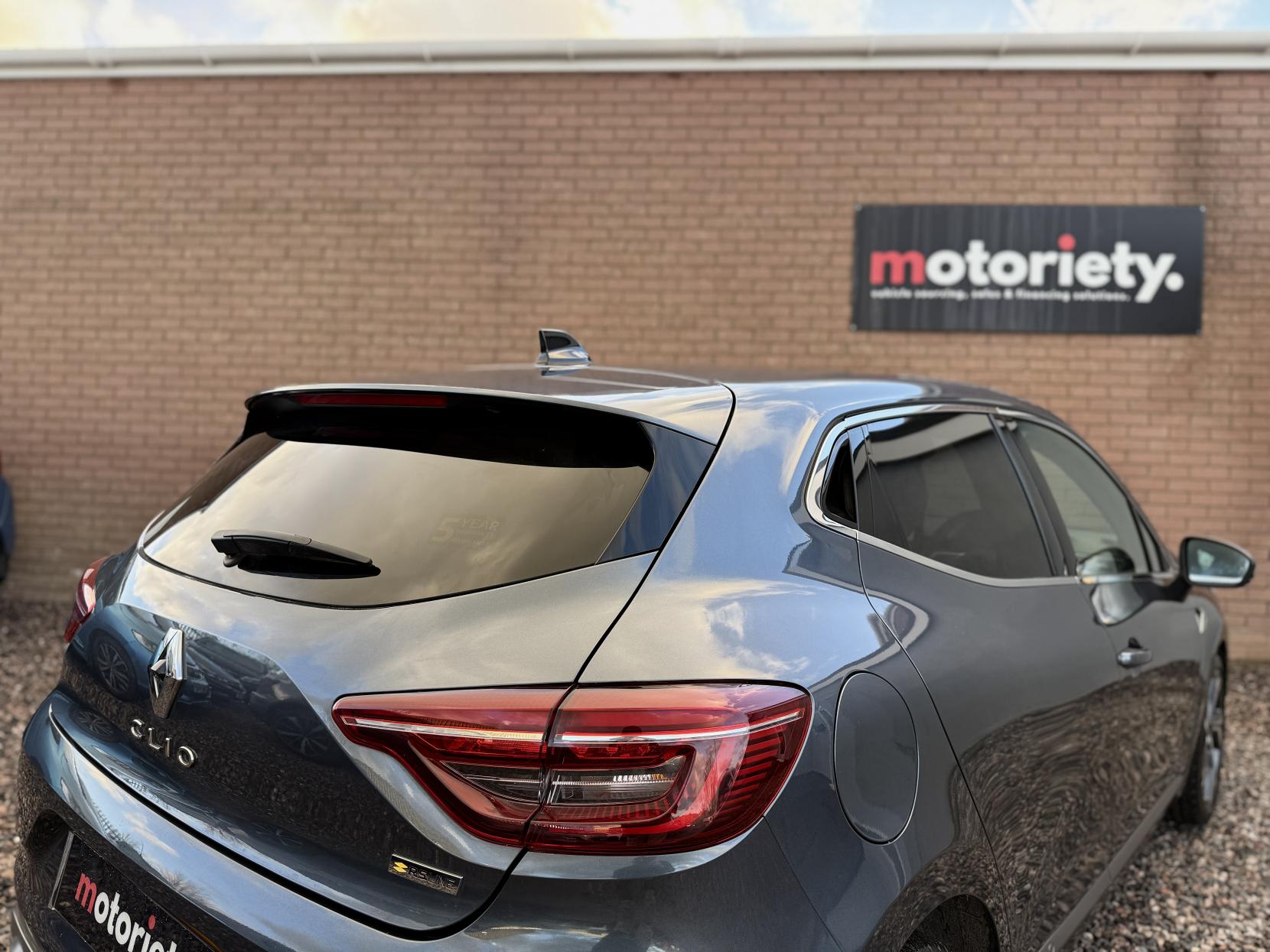 Renault Clio 1.0 TCe RS Line Hatchback 5dr Petrol Manual Euro 6 (s/s) (90 ps)