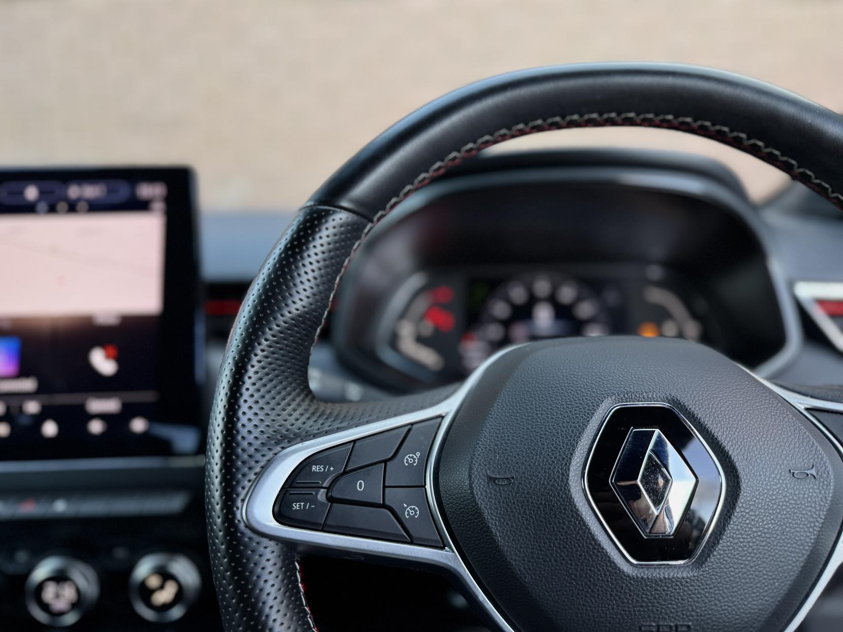 Renault Clio 1.0 TCe RS Line Hatchback 5dr Petrol Manual Euro 6 (s/s) (90 ps)