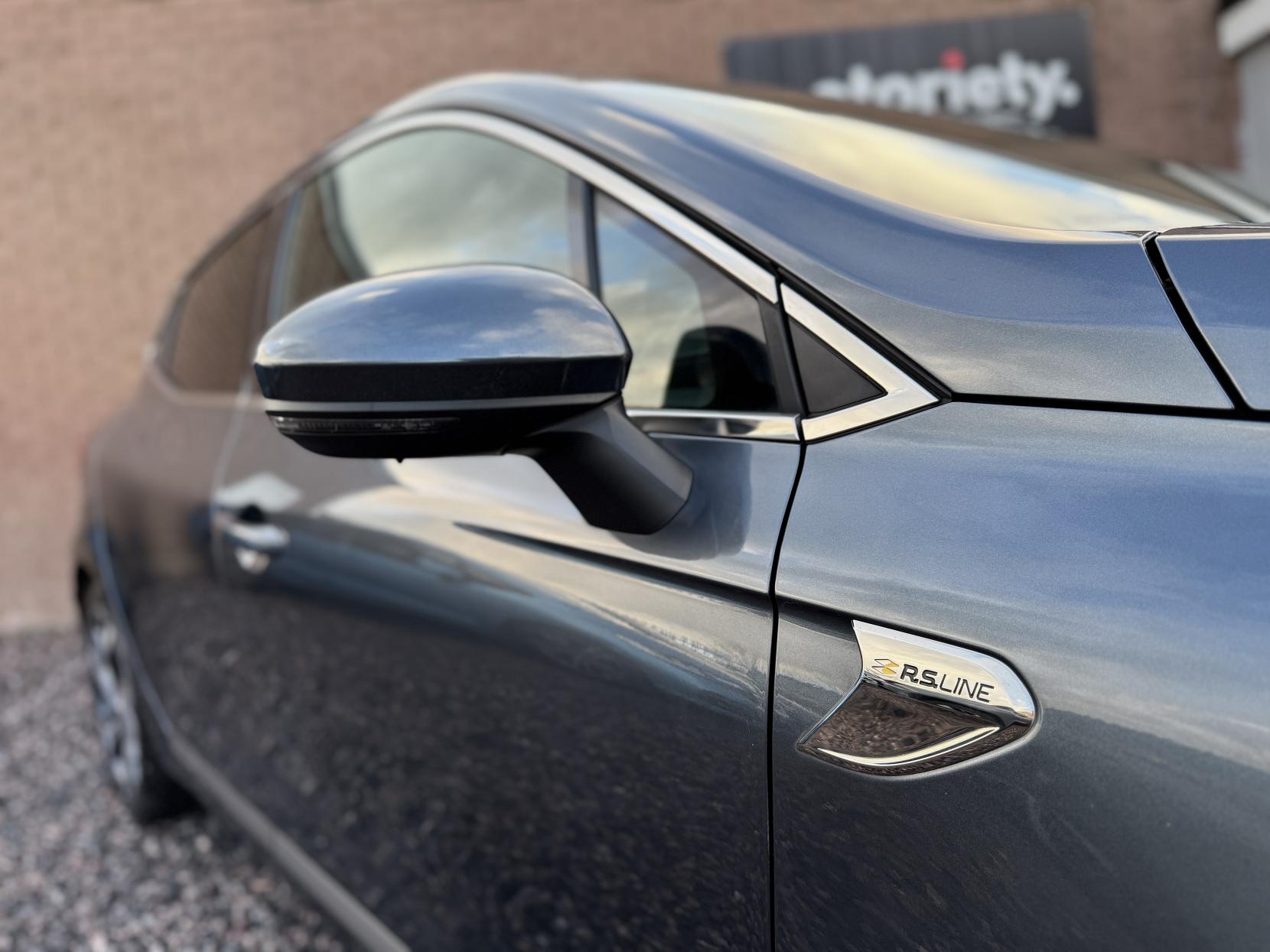 Renault Clio 1.0 TCe RS Line Hatchback 5dr Petrol Manual Euro 6 (s/s) (90 ps)