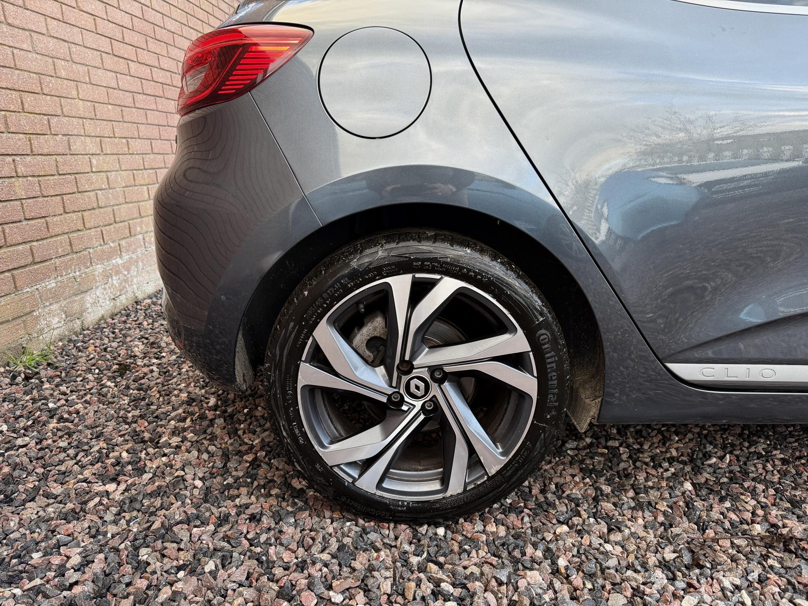 Renault Clio 1.0 TCe RS Line Hatchback 5dr Petrol Manual Euro 6 (s/s) (90 ps)