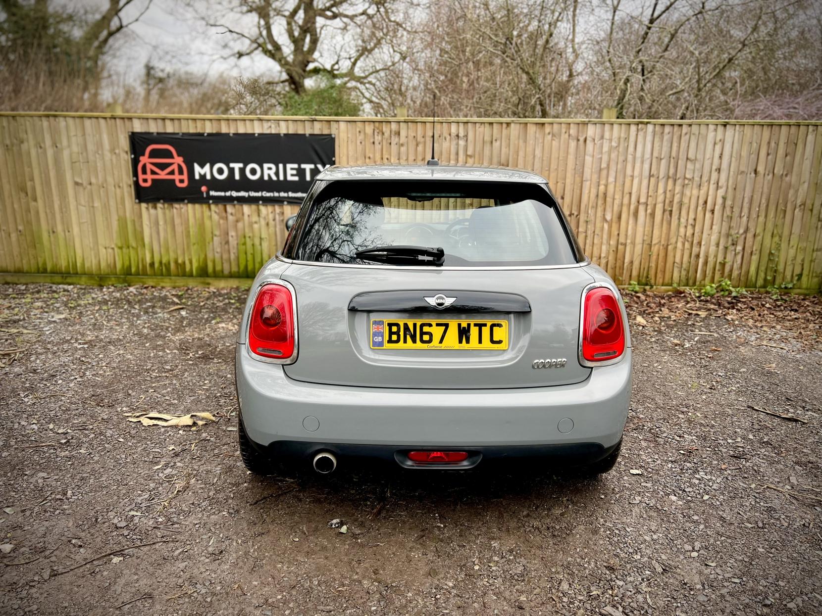 MINI Hatch 1.5 Cooper Hatchback 5dr Petrol Manual Euro 6 (s/s) (136 ps)