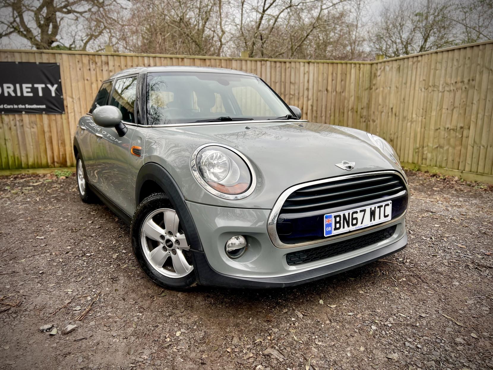 MINI Hatch 1.5 Cooper Hatchback 5dr Petrol Manual Euro 6 (s/s) (136 ps)