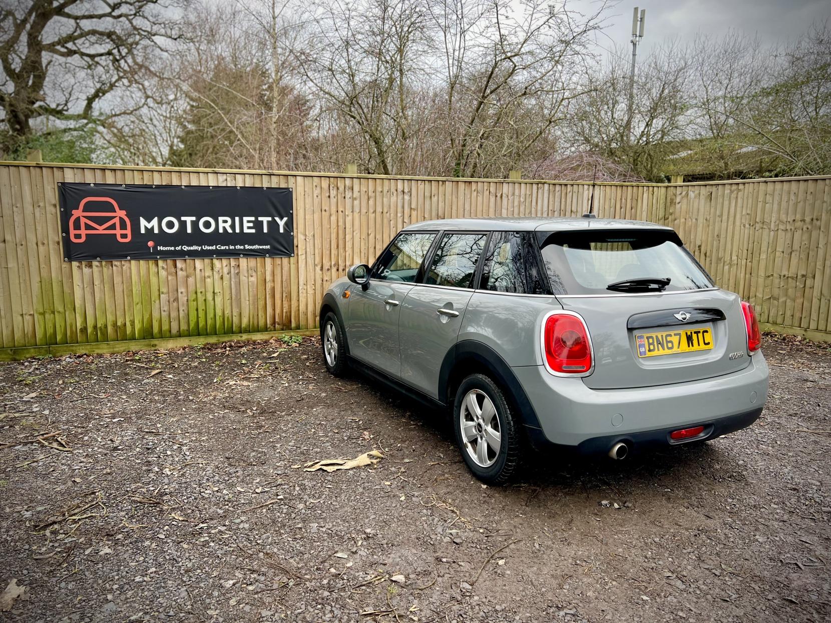 MINI Hatch 1.5 Cooper Hatchback 5dr Petrol Manual Euro 6 (s/s) (136 ps)