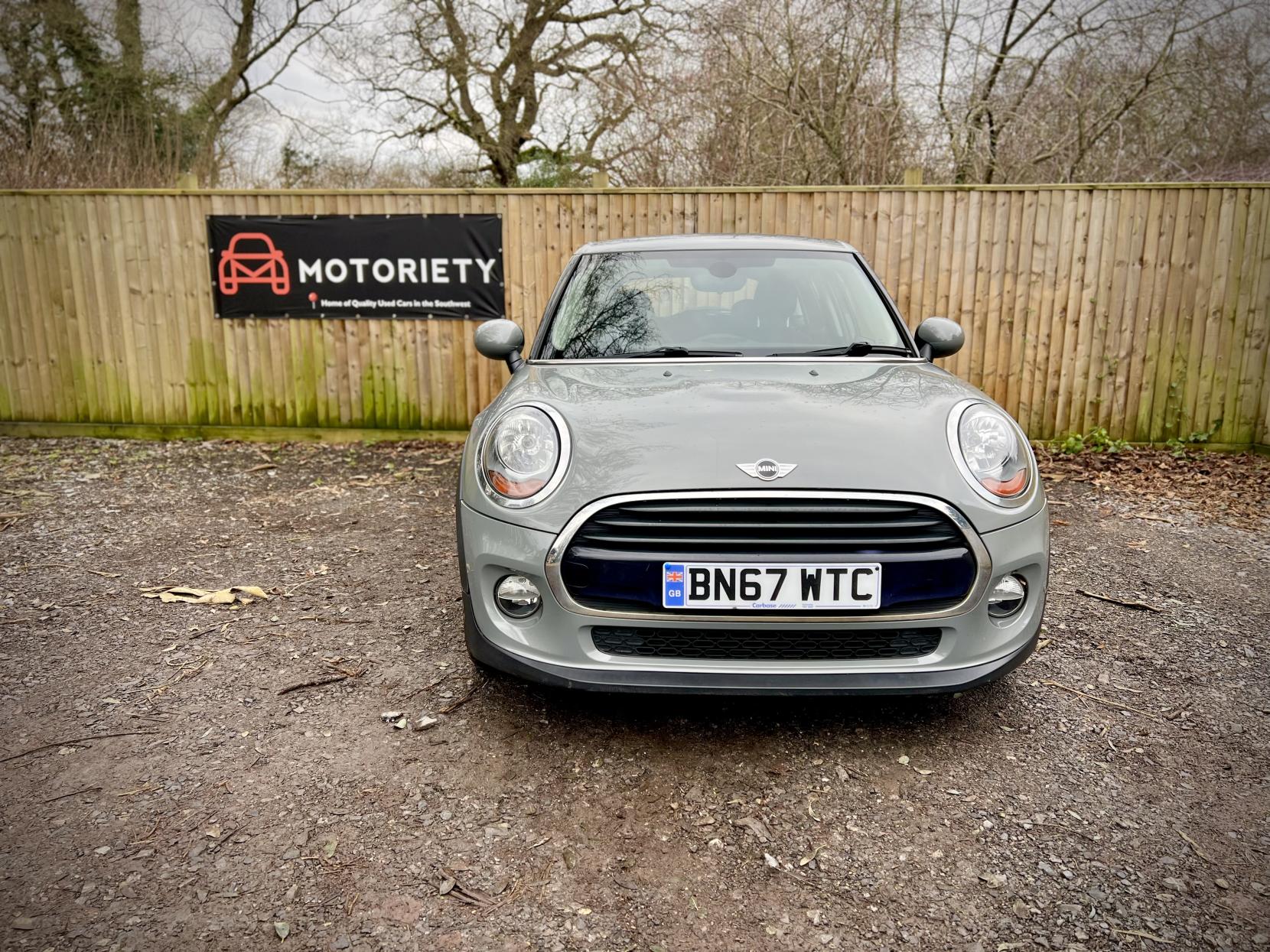 MINI Hatch 1.5 Cooper Hatchback 5dr Petrol Manual Euro 6 (s/s) (136 ps)