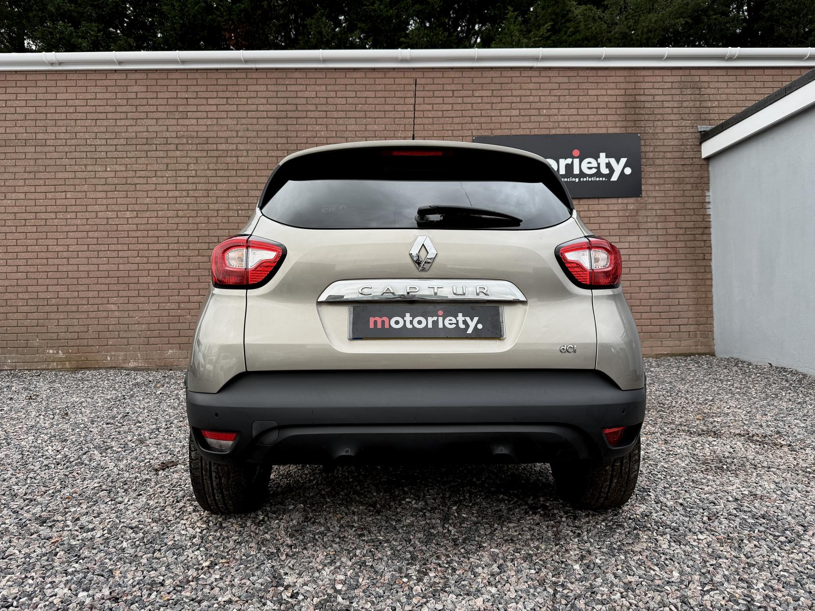 Renault Captur 1.5 dCi ENERGY Dynamique S MediaNav SUV 5dr Diesel Manual Euro 5 (s/s) (90 ps)