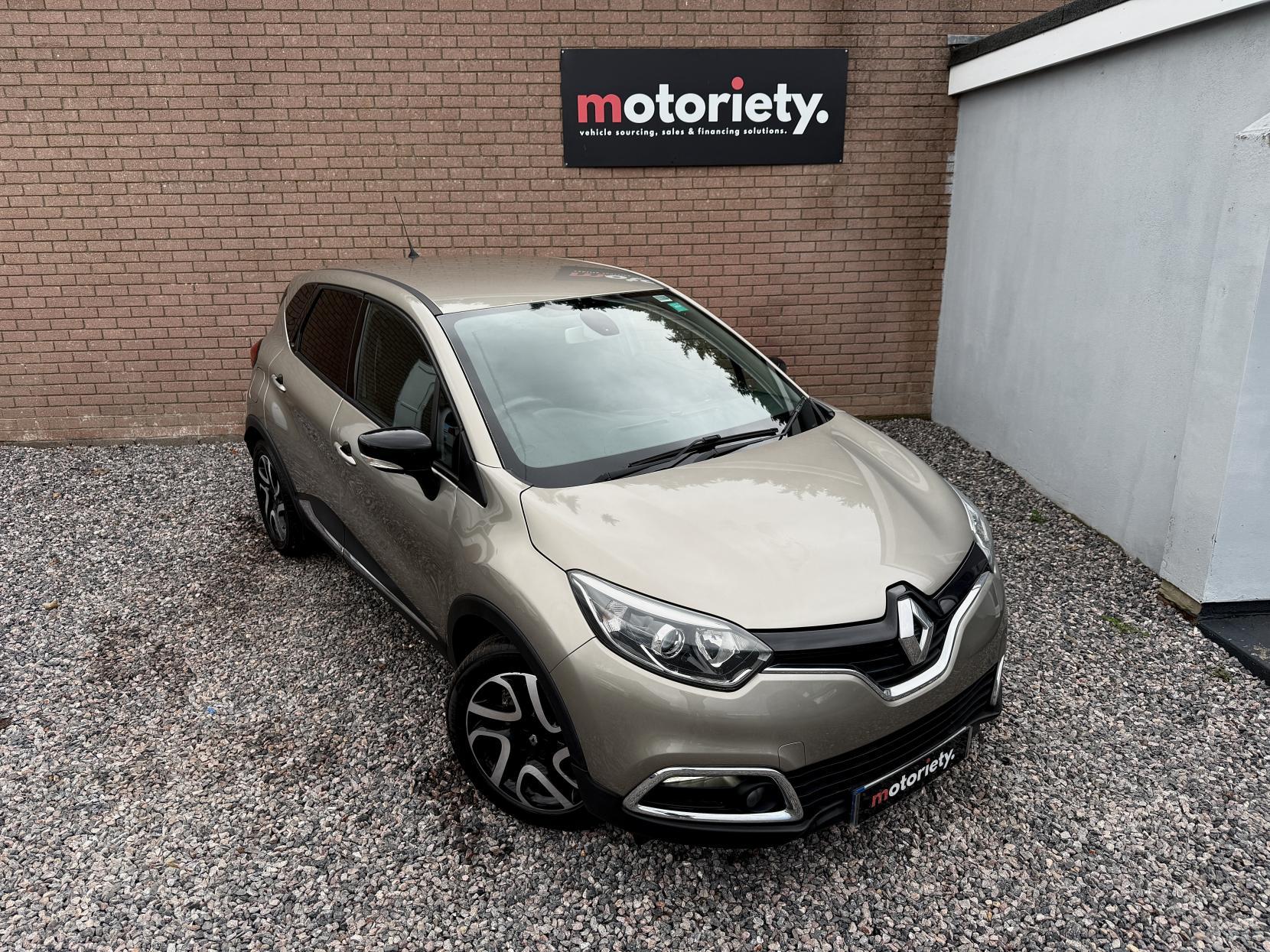 Renault Captur 1.5 dCi ENERGY Dynamique S MediaNav SUV 5dr Diesel Manual Euro 5 (s/s) (90 ps)