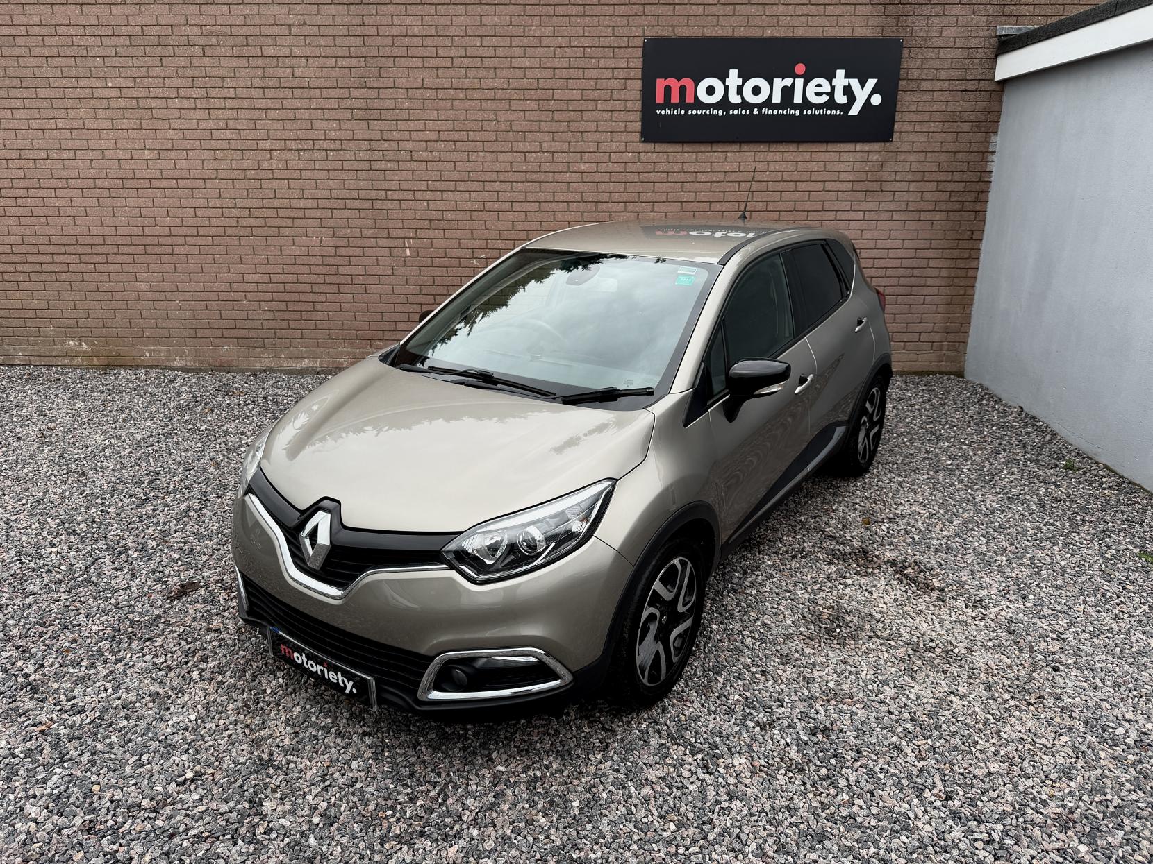Renault Captur 1.5 dCi ENERGY Dynamique S MediaNav SUV 5dr Diesel Manual Euro 5 (s/s) (90 ps)