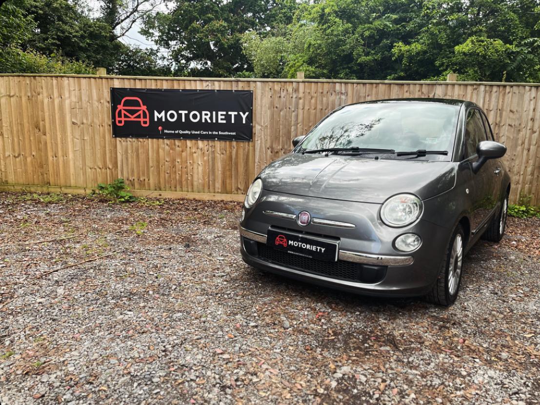 Fiat 500 1.2 Lounge Hatchback 3dr Petrol Dualogic Euro 4 (69 bhp)